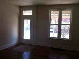 1295 W King St - Photo 2 of 4