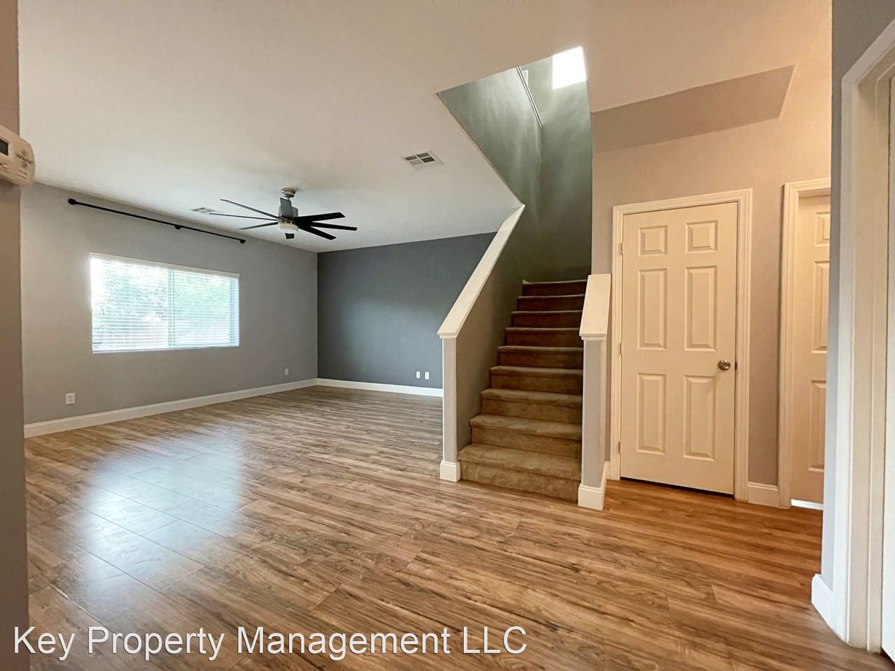 2825 Woodland Park Ave - Photo 3 of 34