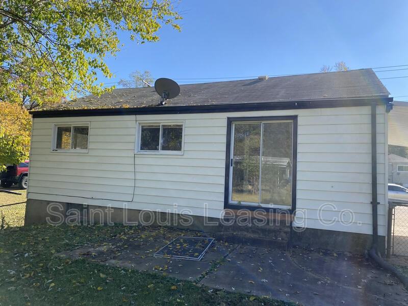 8503 Betty Lee Ave - Photo 3 of 23
