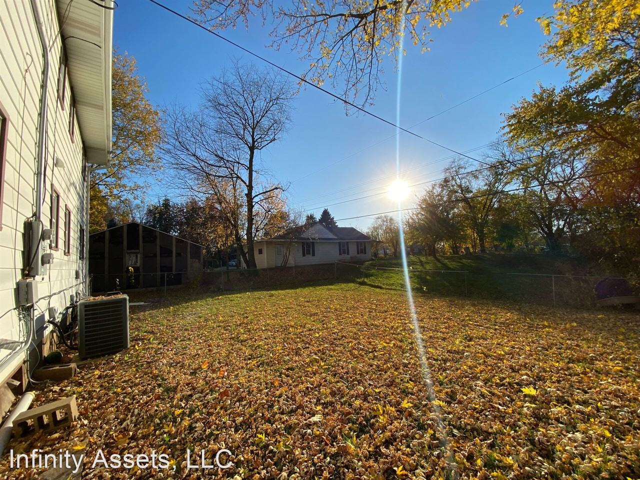 2237 Wentworth Avenue - Photo 3 of 3