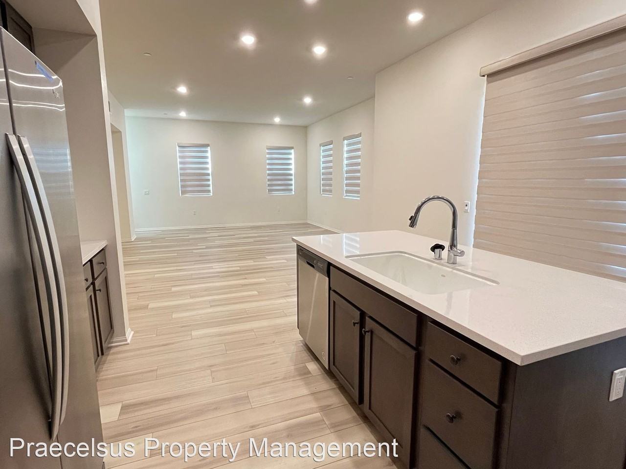 1475 Suwerte Ave #8 - Photo 3 of 20