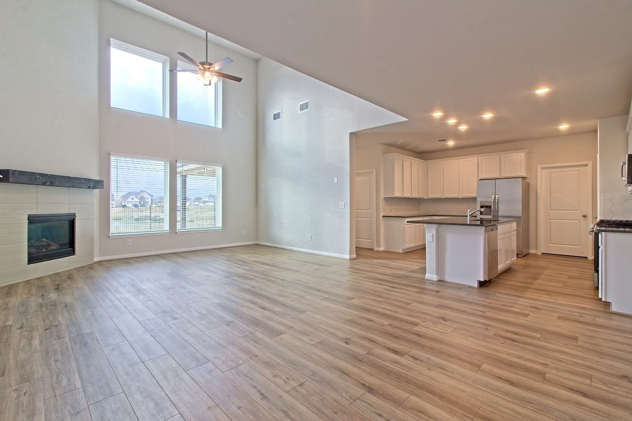 301 Azalea Springs Rd - Photo 3 of 47