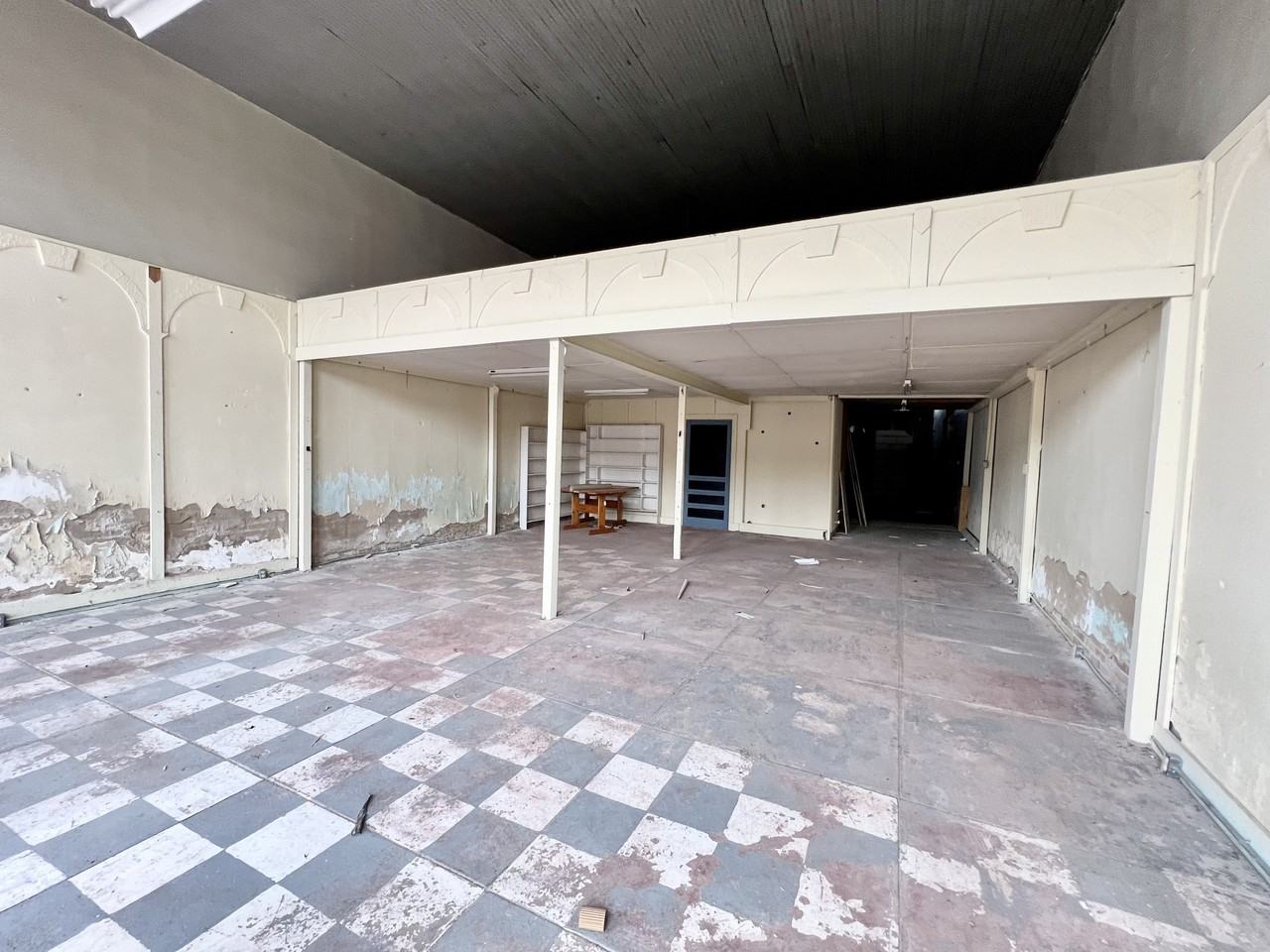 227 E Clark St - Photo 2 of 3