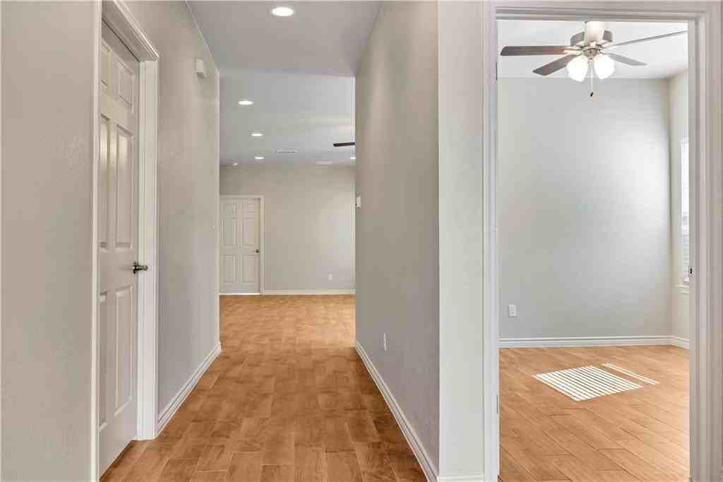 643 County Road 306 - Photo 2 of 13