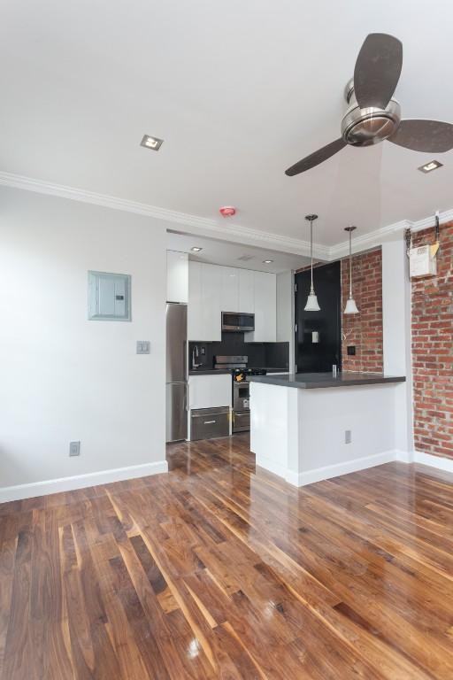 2100 2nd Ave #12 - Photo 5 of 8