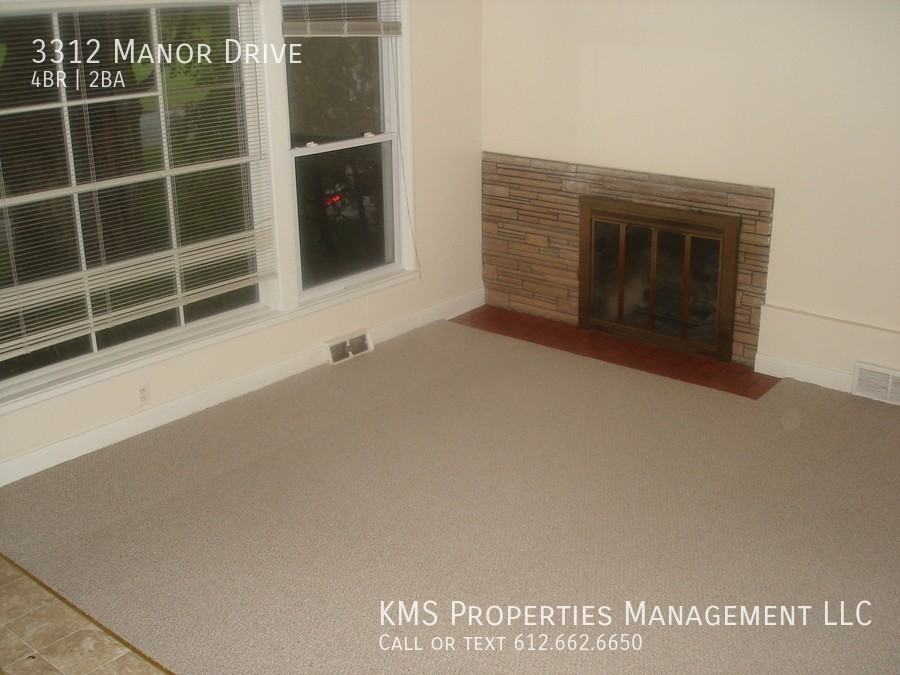 3312 Manor Dr - Photo 3 of 11