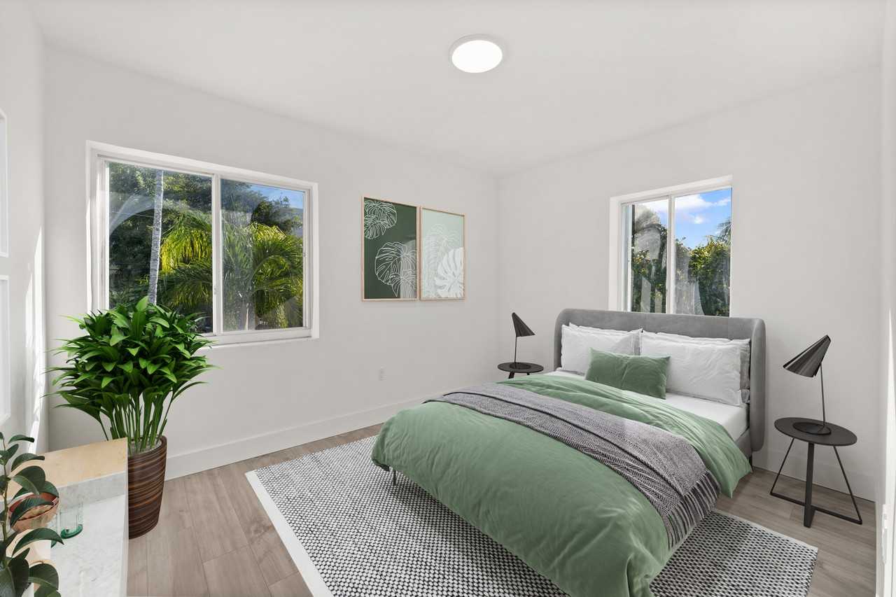 1801 Sw 5th St - Photo 3 of 25