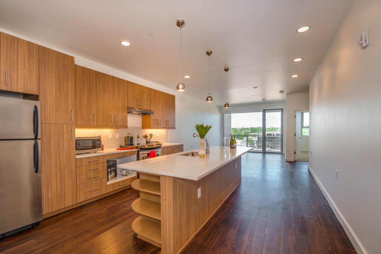 The Residences at Fillmore Plaza - Photo 2 of 44