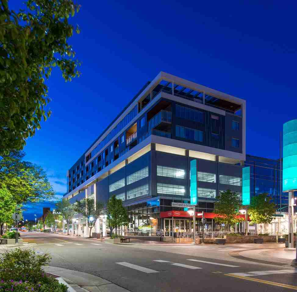 The Residences at Fillmore Plaza - Photo 7 of 44