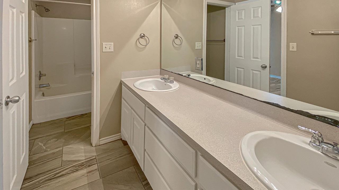 9939 Riskys Ranch Dr #9939 - Photo 4 of 12