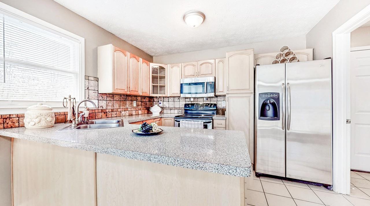 Bermuda Rd - Photo 7 of 9