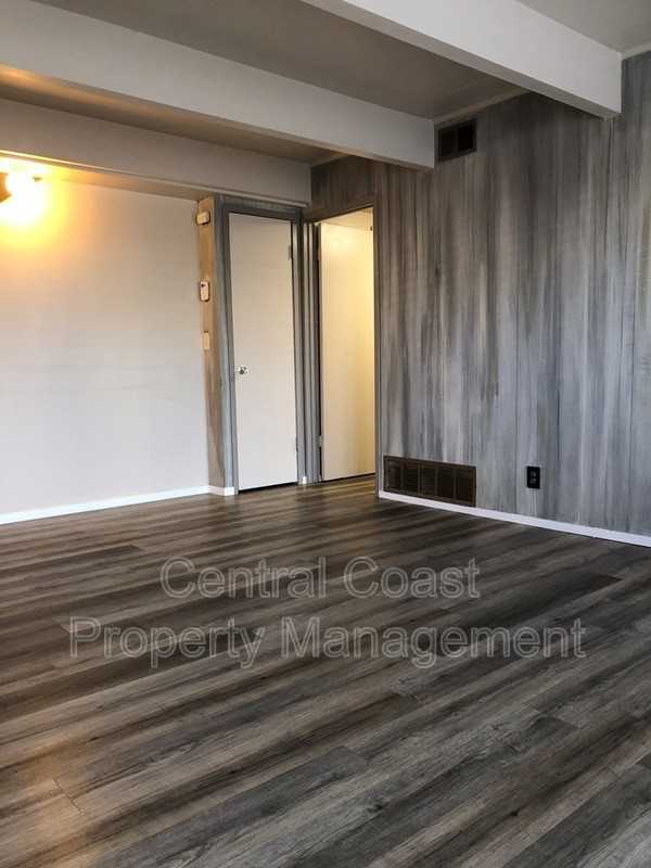 451 Dela Vina Ave #203 - Photo 4 of 29