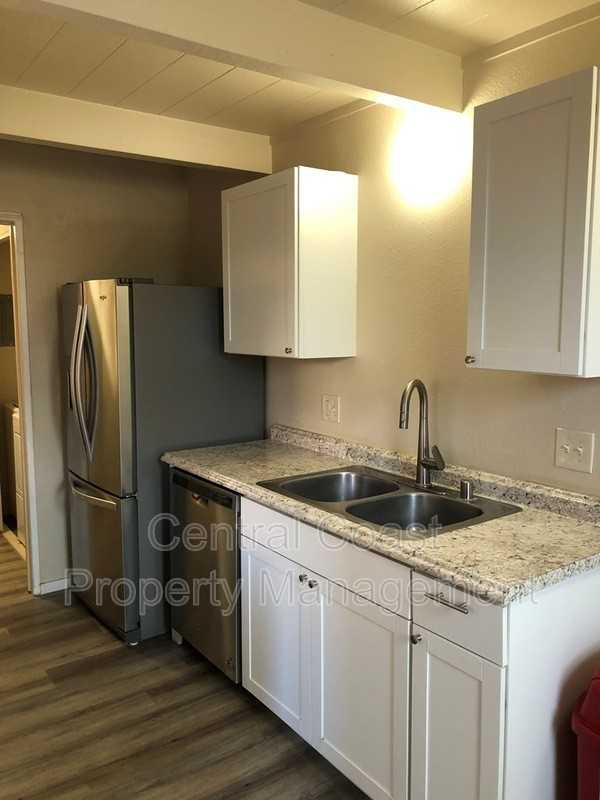 451 Dela Vina Ave #203 - Photo 6 of 29