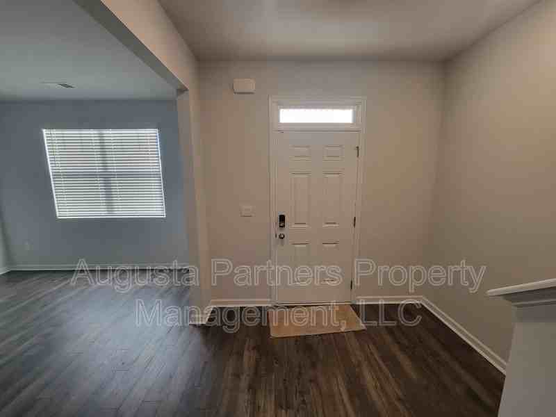 1241 Sambar Cir - Photo 2 of 28