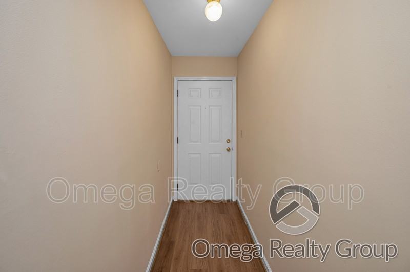 484 Grey Hill Rd #44 - Photo 5 of 25