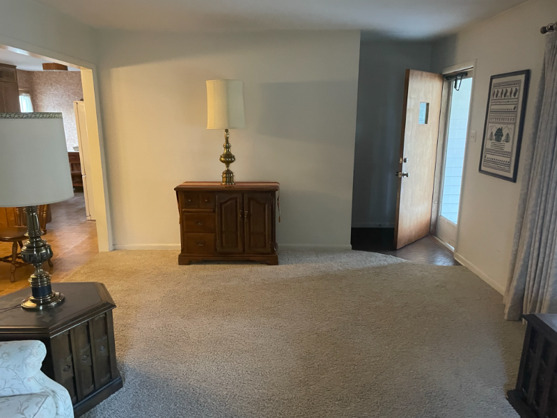 1133 Sw Saline St - Photo 3 of 19