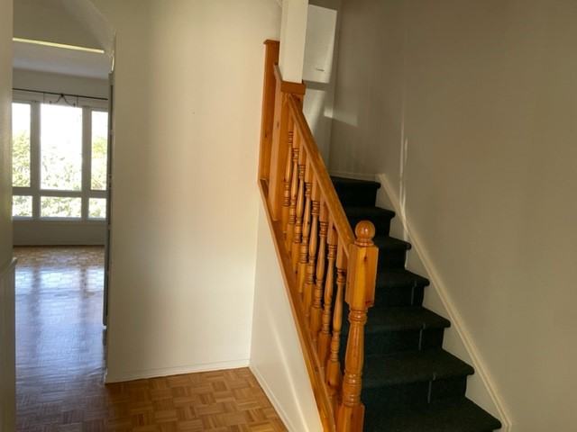 3 Bedroom Townhouse - Photo 2 of 7