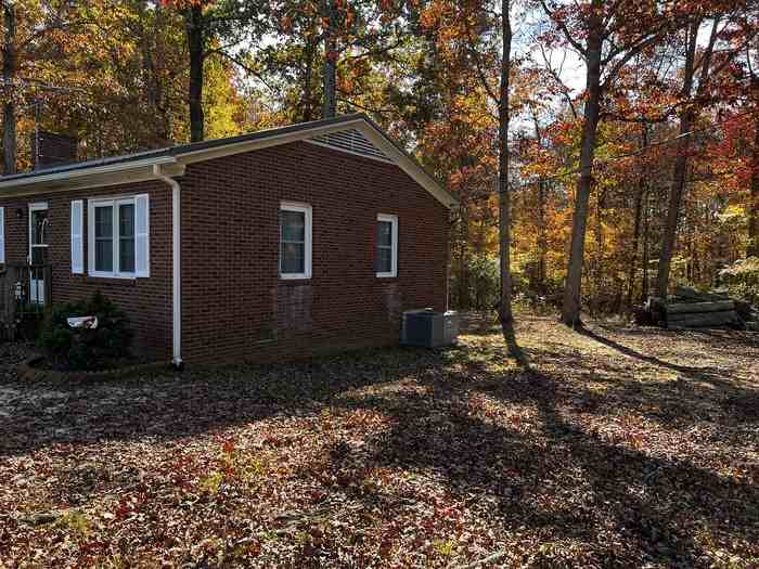 150 Lemly Ln - Photo 2 of 12