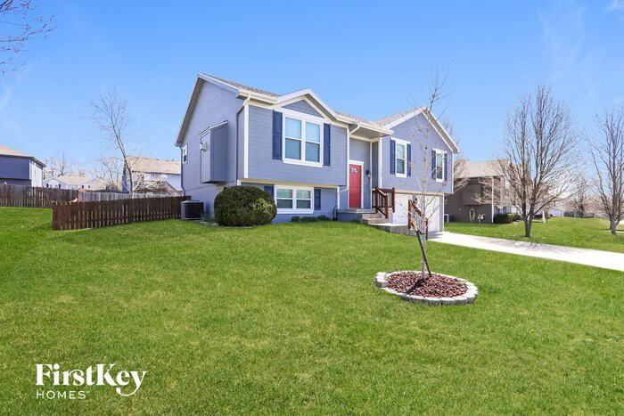 1109 Kent Dr - Photo 2 of 15