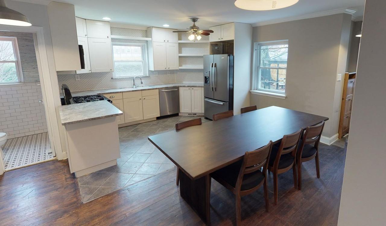 Lovely Capitol Hill East home near the Blue and Orange Lines - Photo 4 of 21