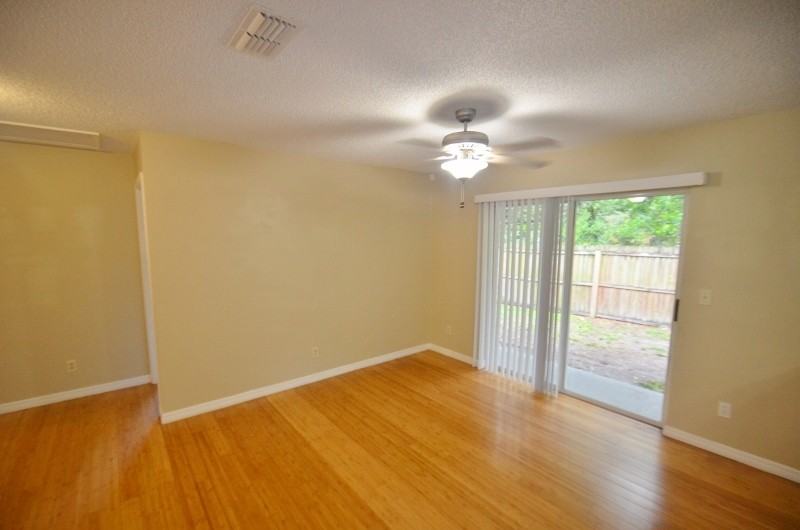 1926 Caesar Way S - Photo 3 of 6