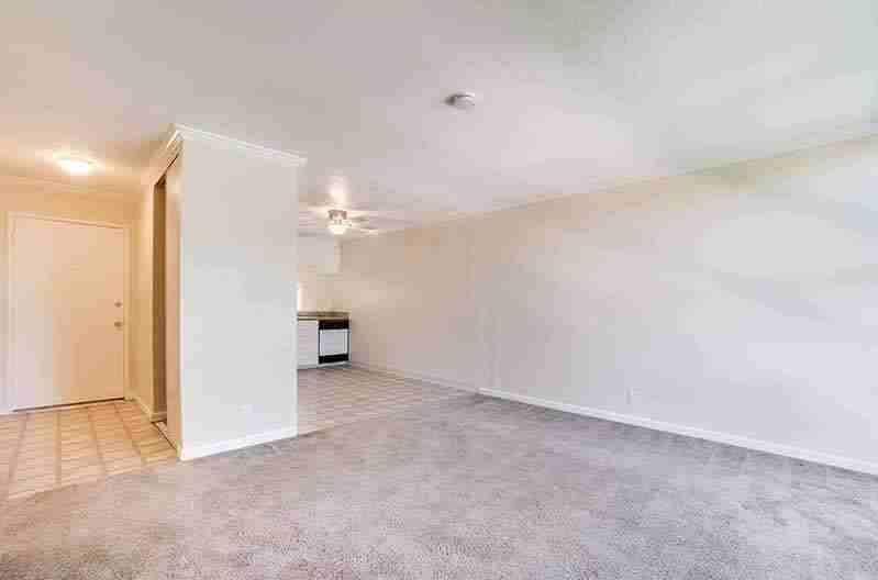 20881 Wilbeam Ave - Photo 4 of 19