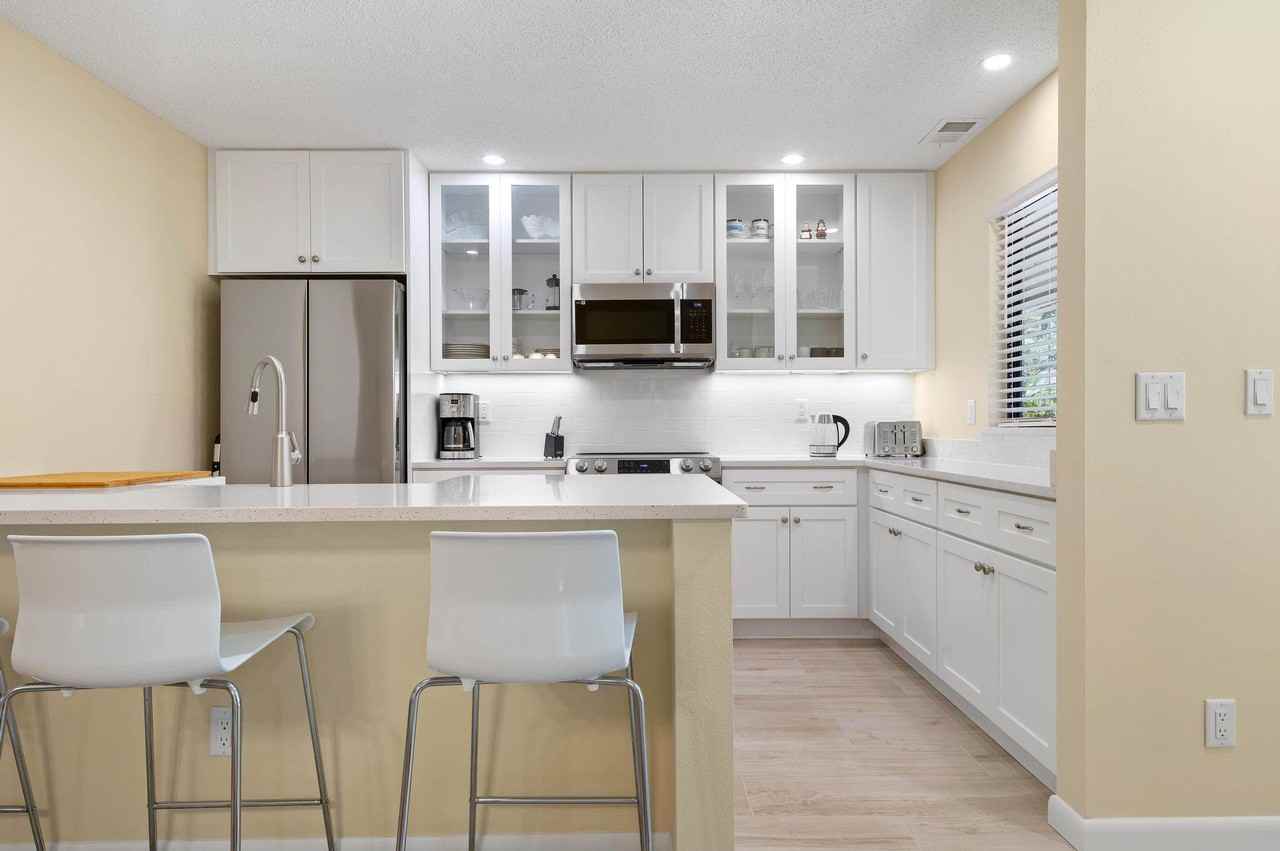 1707 Pelican Cove Rd - Photo 6 of 35