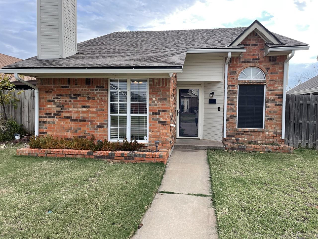 2134 Lonnie Ln #1 - Photo 2 of 42