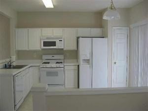 3117 Commonwealth Cir - Photo 3 of 4