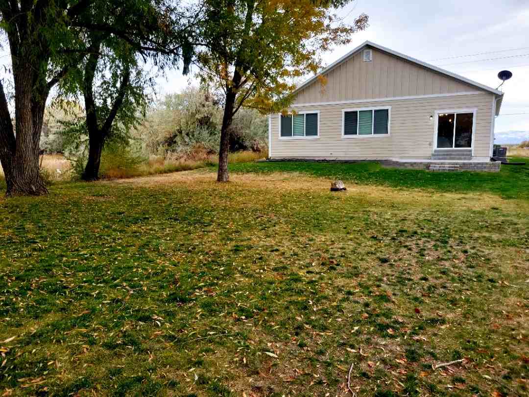 1514 W 1150 S - Photo 2 of 42