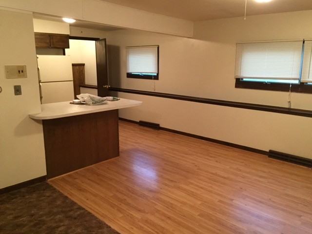 272 W Lincoln Ave #272B - Photo 3 of 15