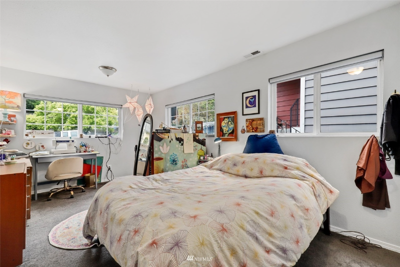 3631 22nd Ave Sw #B - Photo 7 of 11