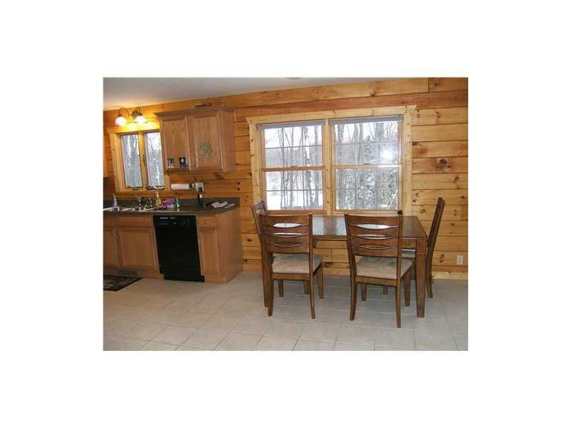 2997 Spruce Ave - Photo 3 of 11