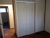 808 Walnut St - Photo 5 of 11