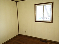 808 Walnut St - Photo 6 of 11