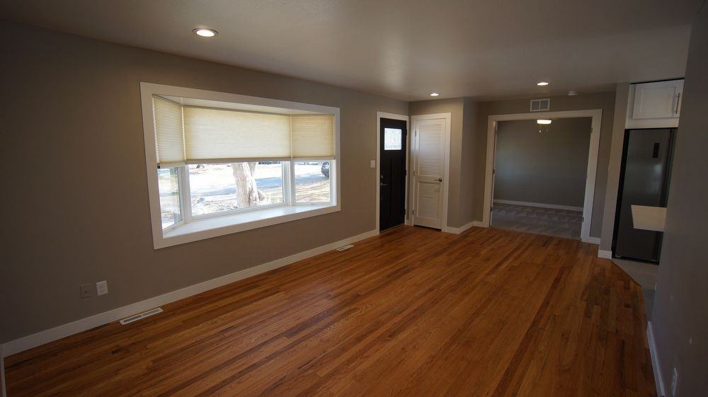461 S Swadley St - Photo 2 of 16