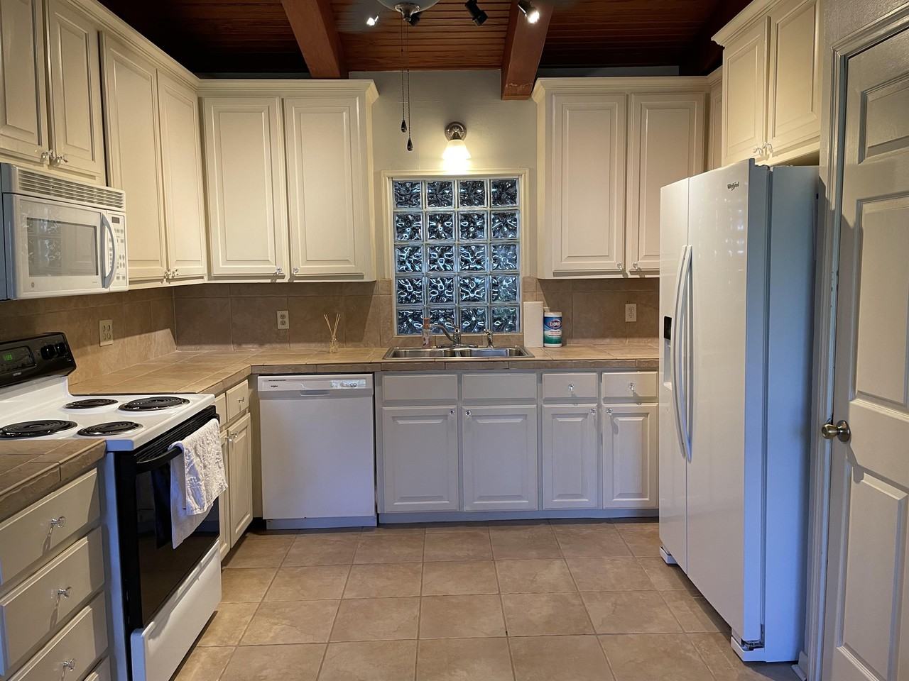 3713 Aransas St #1 - Photo 2 of 21