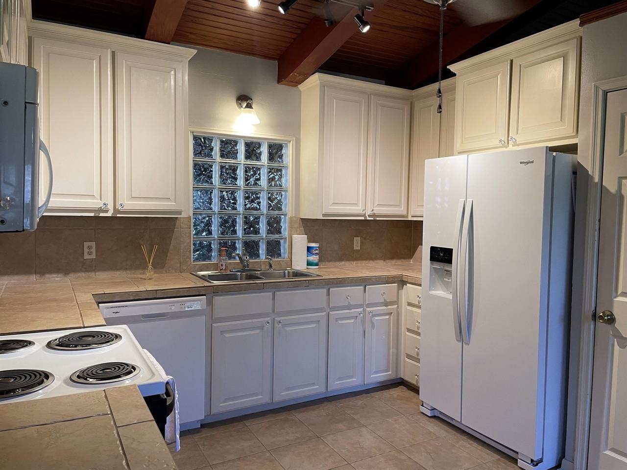 3713 Aransas St #1 - Photo 5 of 21