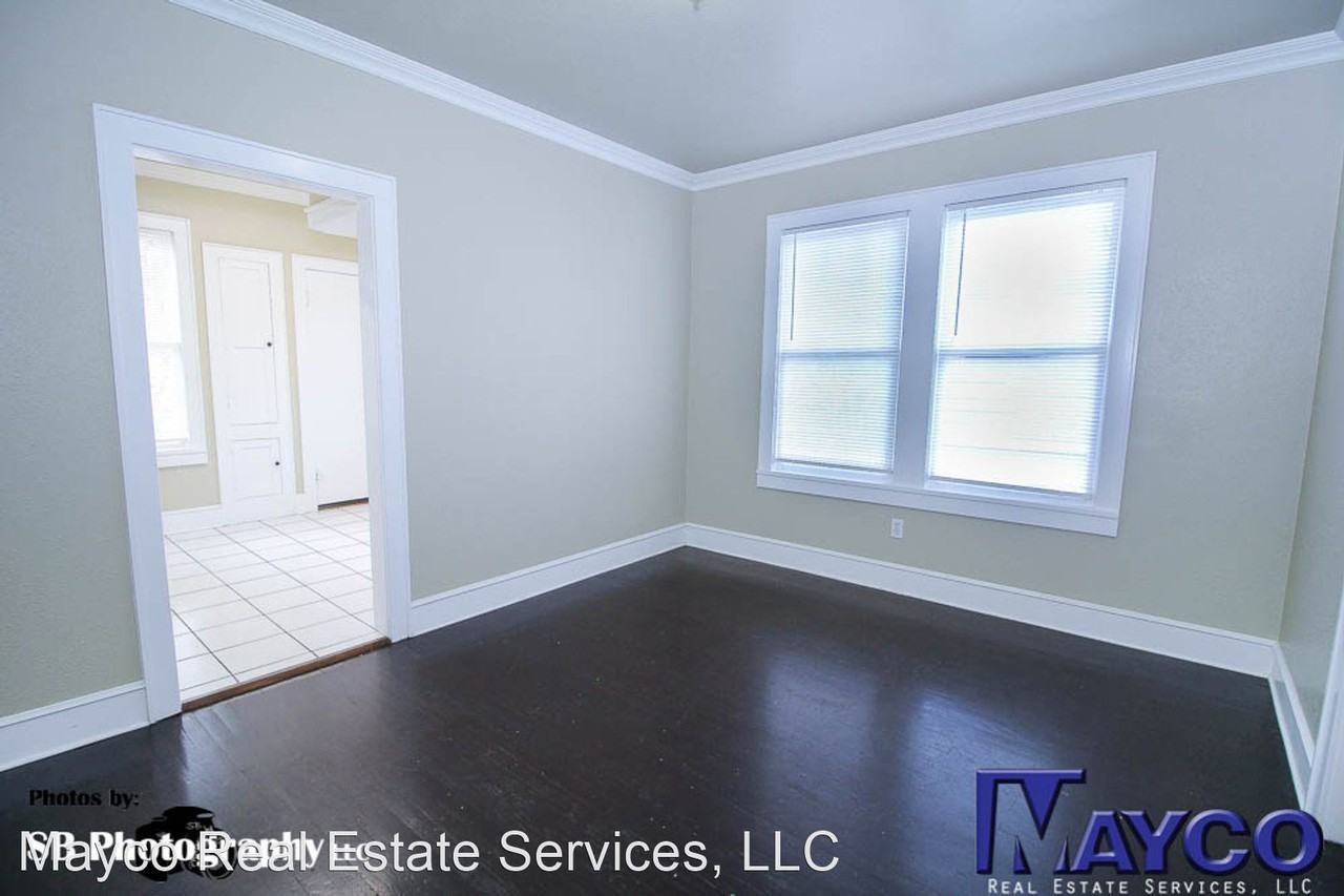 801 Columbia St. - Photo 3 of 7