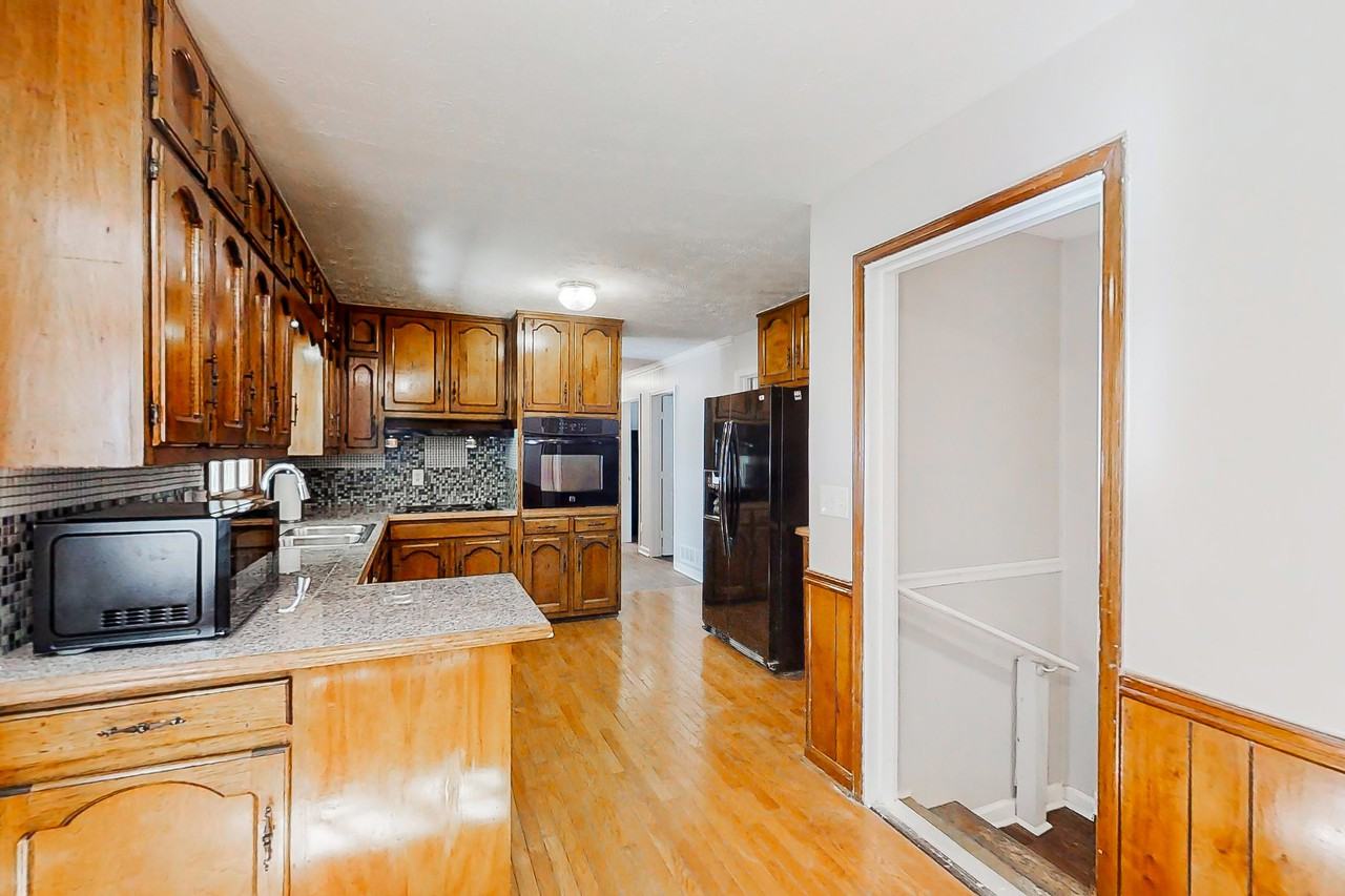 Sherrington Ct - Photo 3 of 12