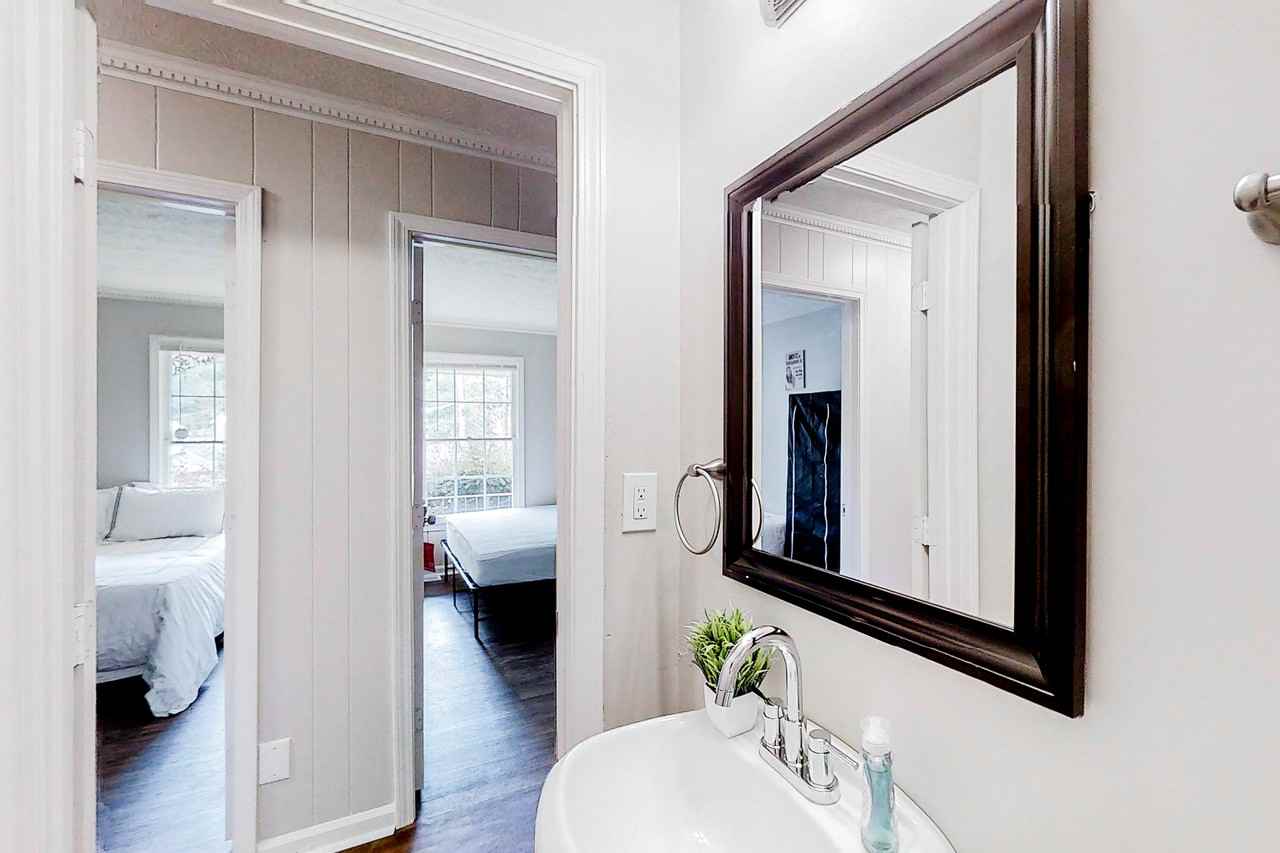 Sherrington Ct - Photo 7 of 12