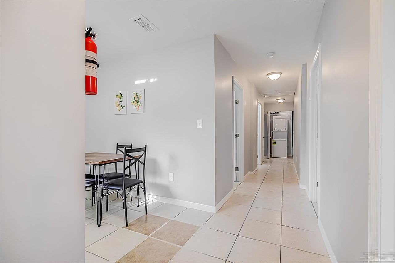 N 11th St - Photo 3 of 10