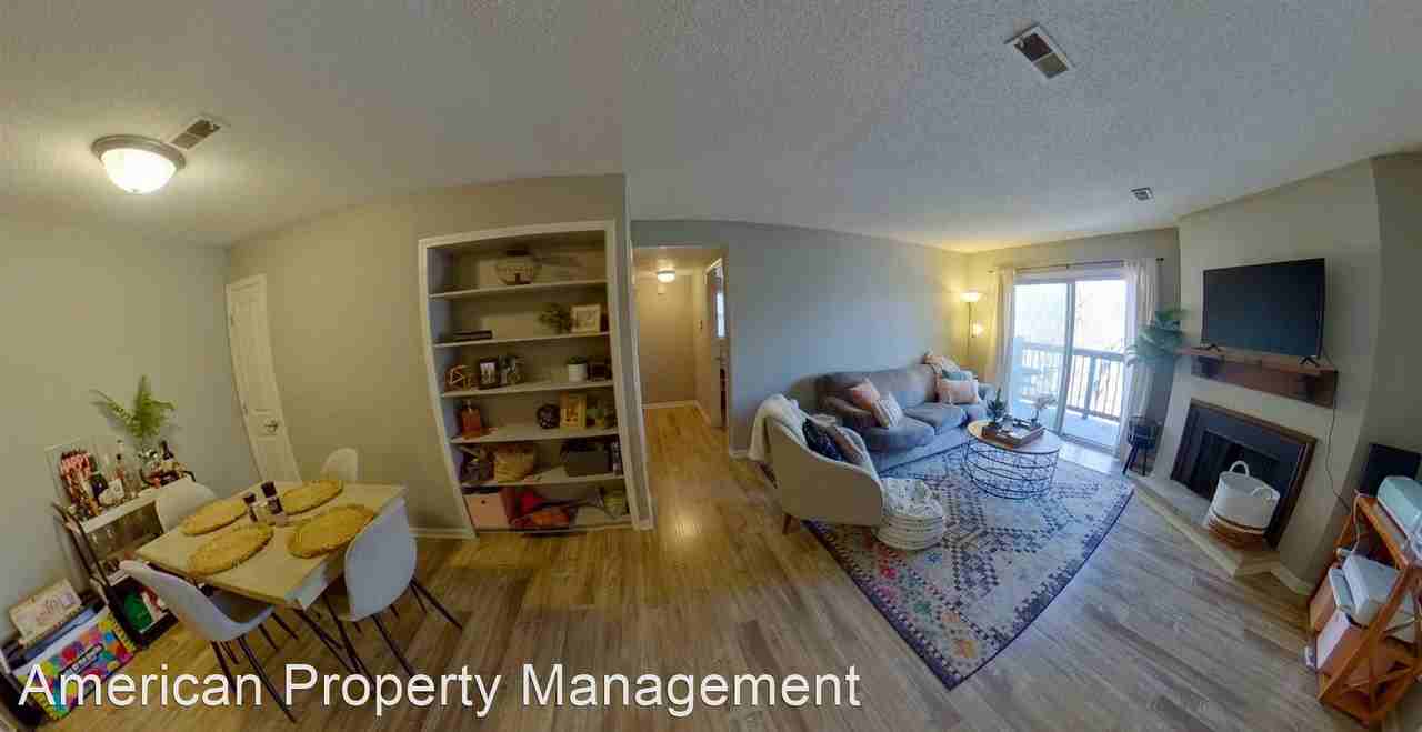 1010 Thurston St - Photo 3 of 11