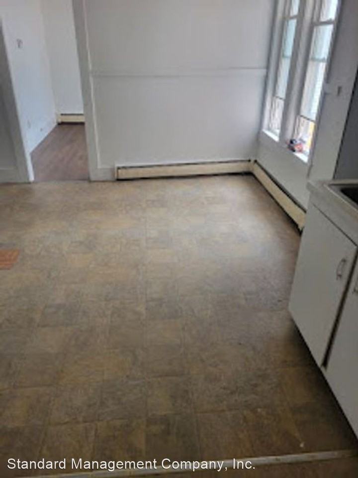54 Knox Street - Photo 3 of 7
