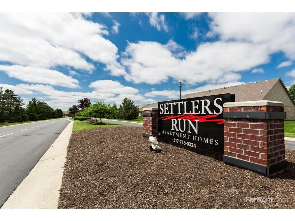 Settlers Run - Photo 2 of 19