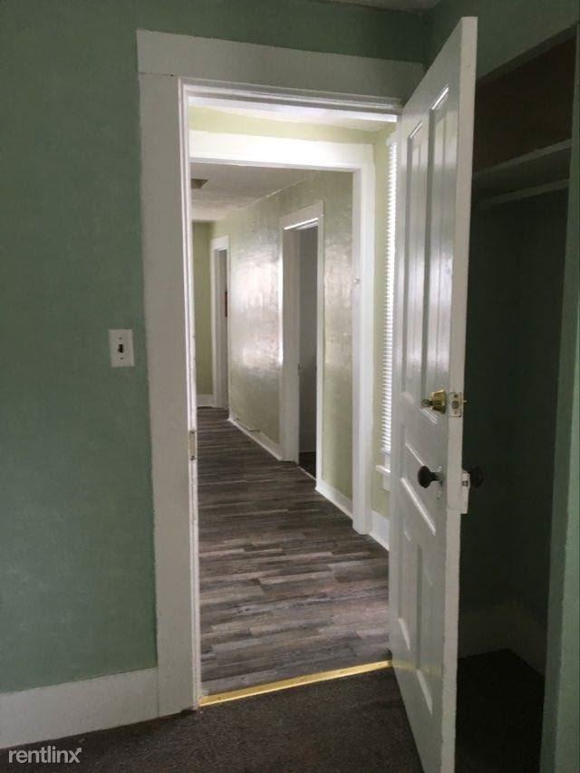 242 Mill St - Photo 3 of 5