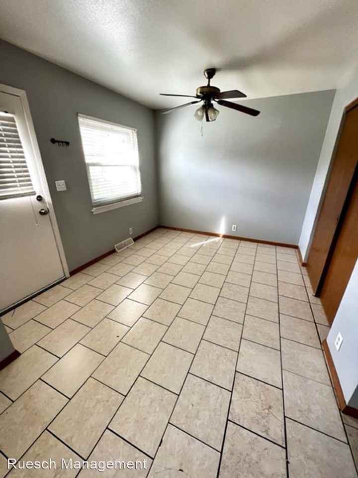 7163 N 42nd St. - Photo 2 of 15