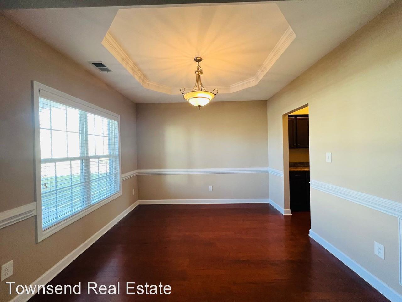 2817 Blockade Runner Dr - Photo 3 of 15