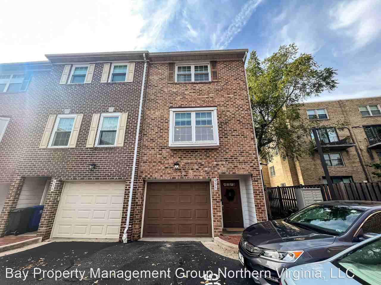 954 S Rolfe St - Photo 2 of 50