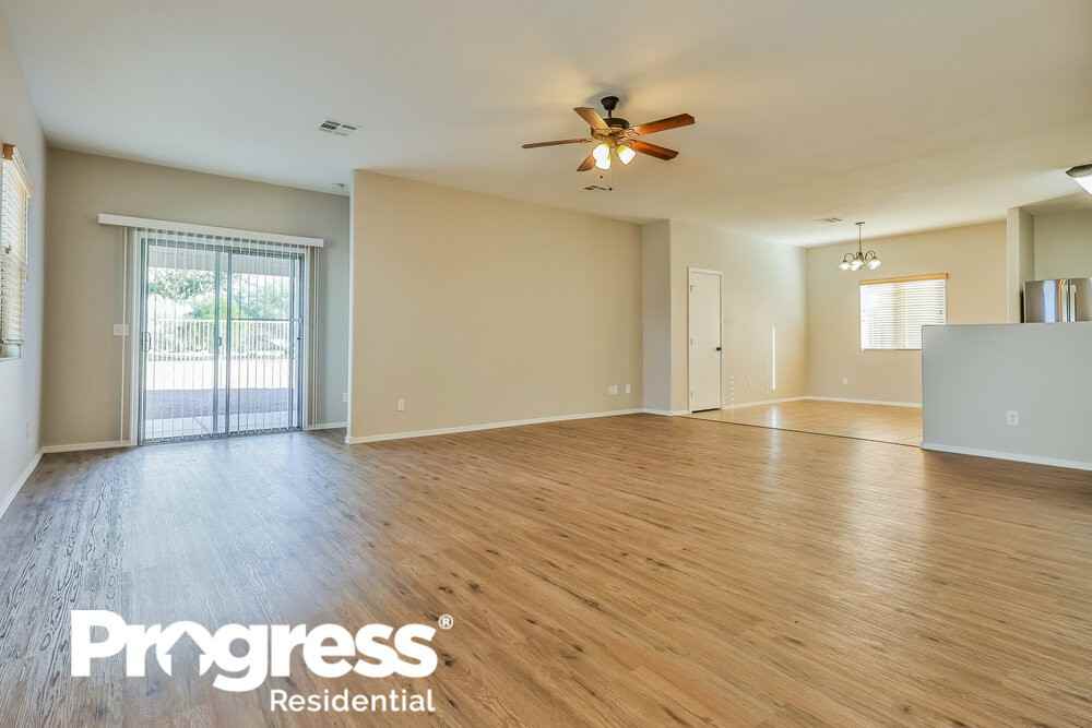 5990 E Sunrise Cir - Photo 3 of 16